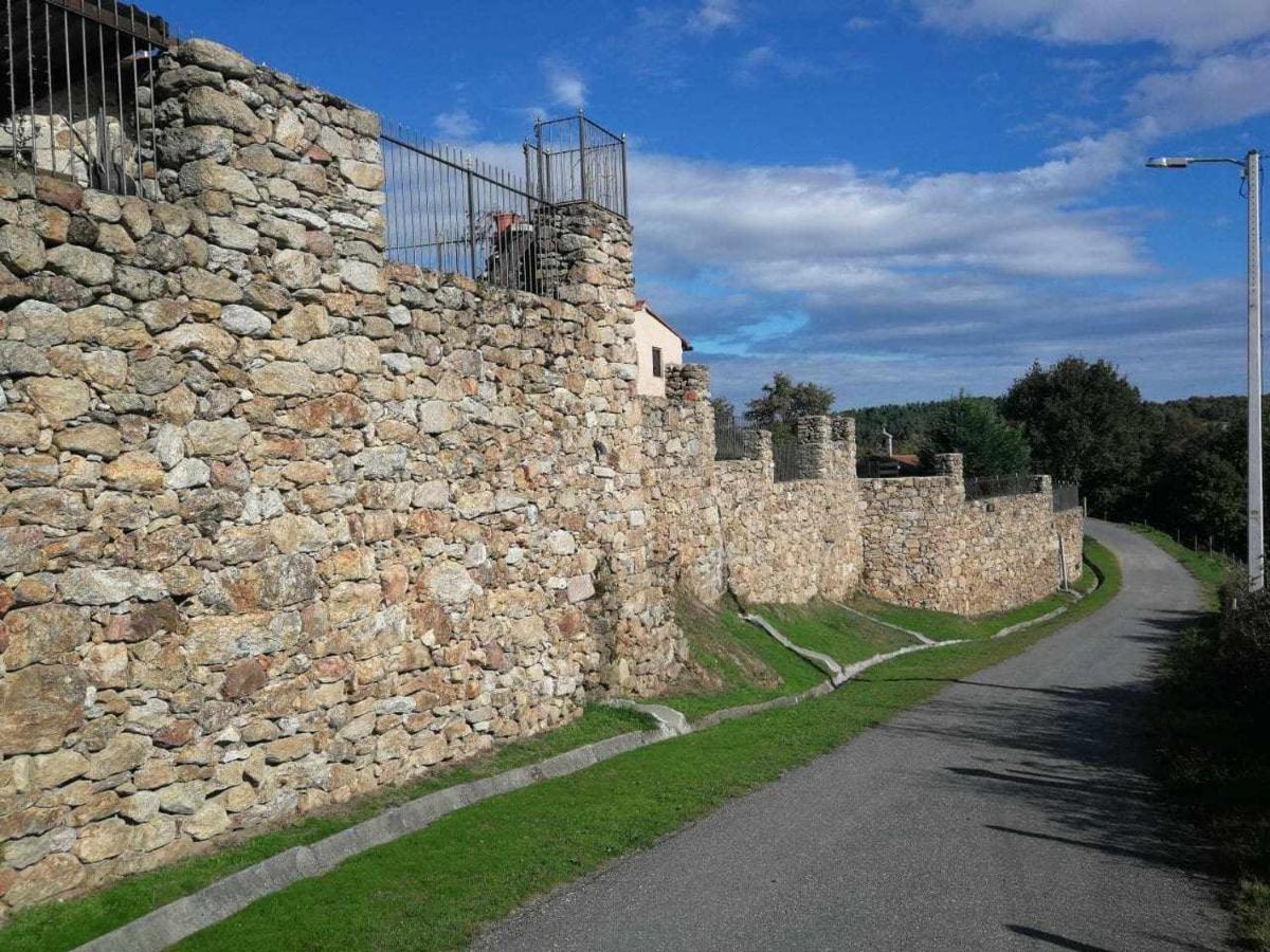 ホテル Alcazar Milmanda エクステリア 写真